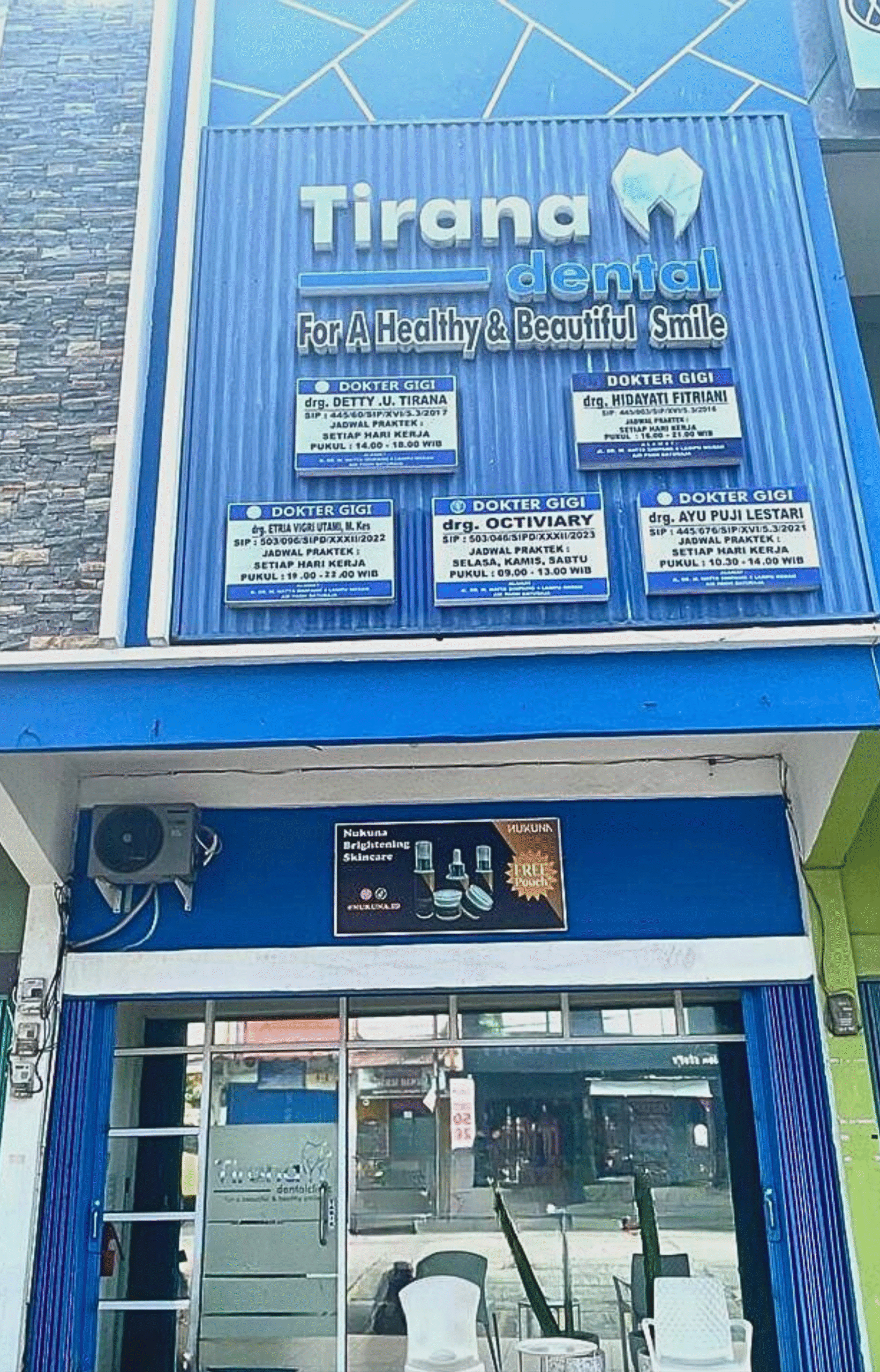 Foto Depan Klinik